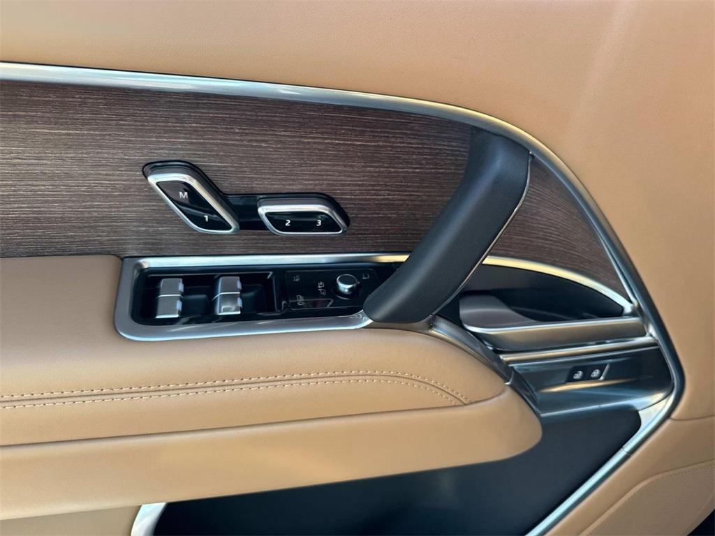 new 2025 Land Rover Range Rover car, priced at $137,545