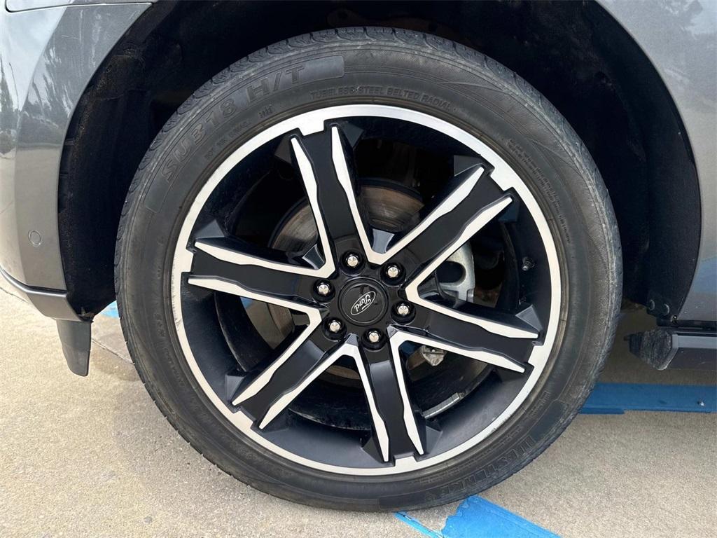 used 2020 Ford Expedition Max car, priced at $27,975