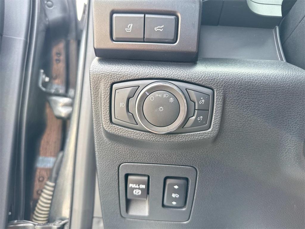 used 2020 Ford Expedition Max car, priced at $27,975