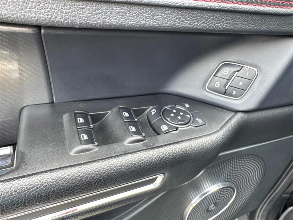 used 2020 Ford Expedition Max car, priced at $27,975