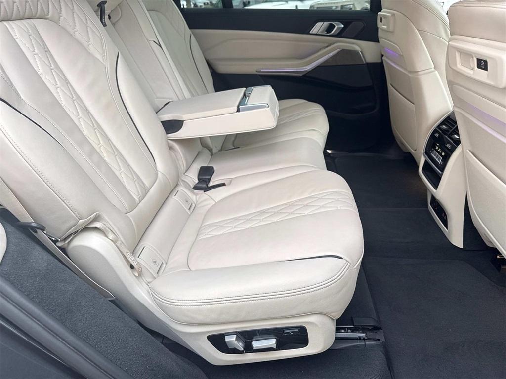 used 2021 BMW X7 car, priced at $44,189