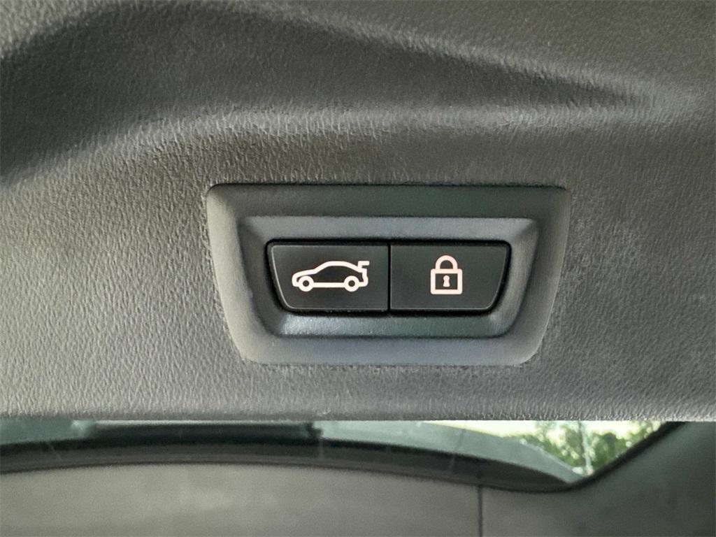 used 2021 BMW X7 car, priced at $44,189