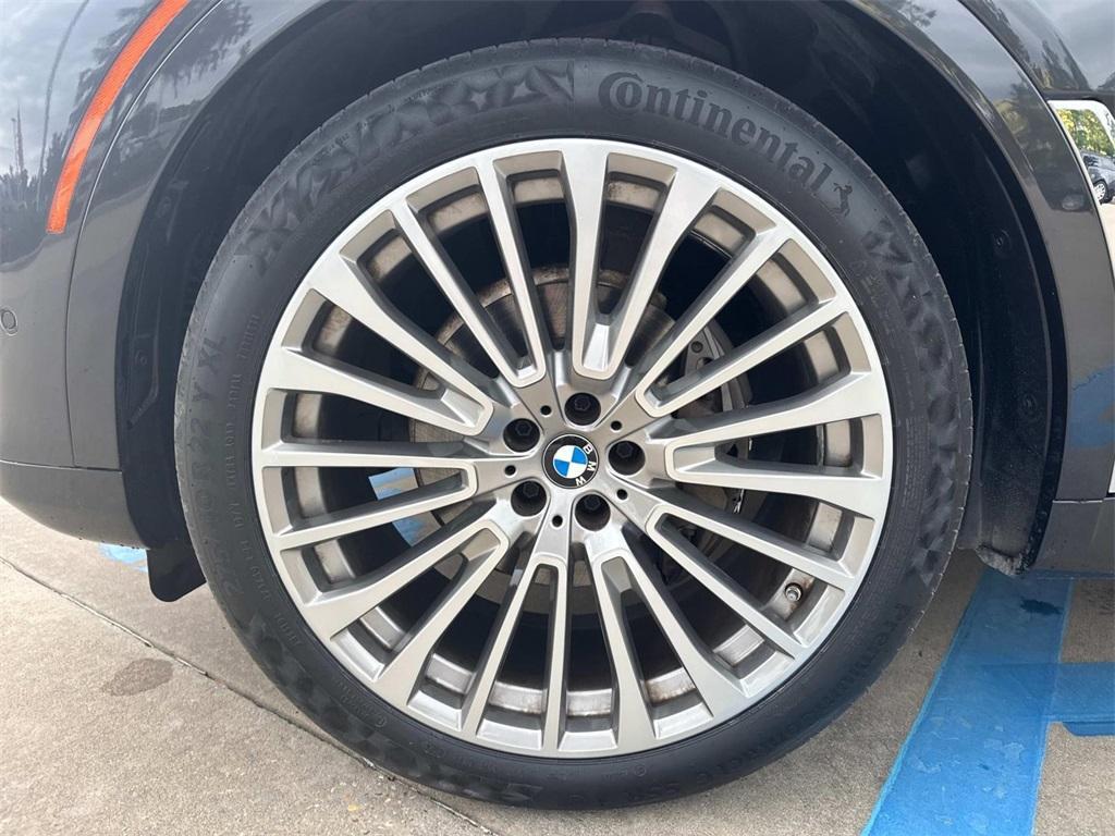 used 2021 BMW X7 car, priced at $44,189