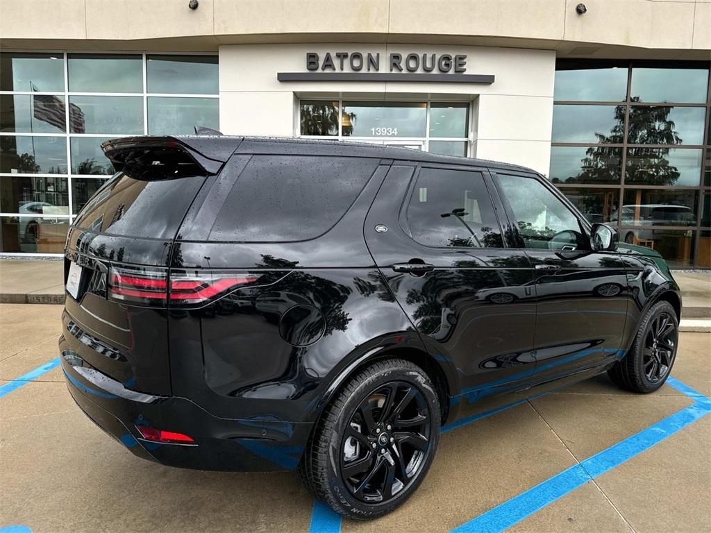 new 2025 Land Rover Discovery car, priced at $76,793