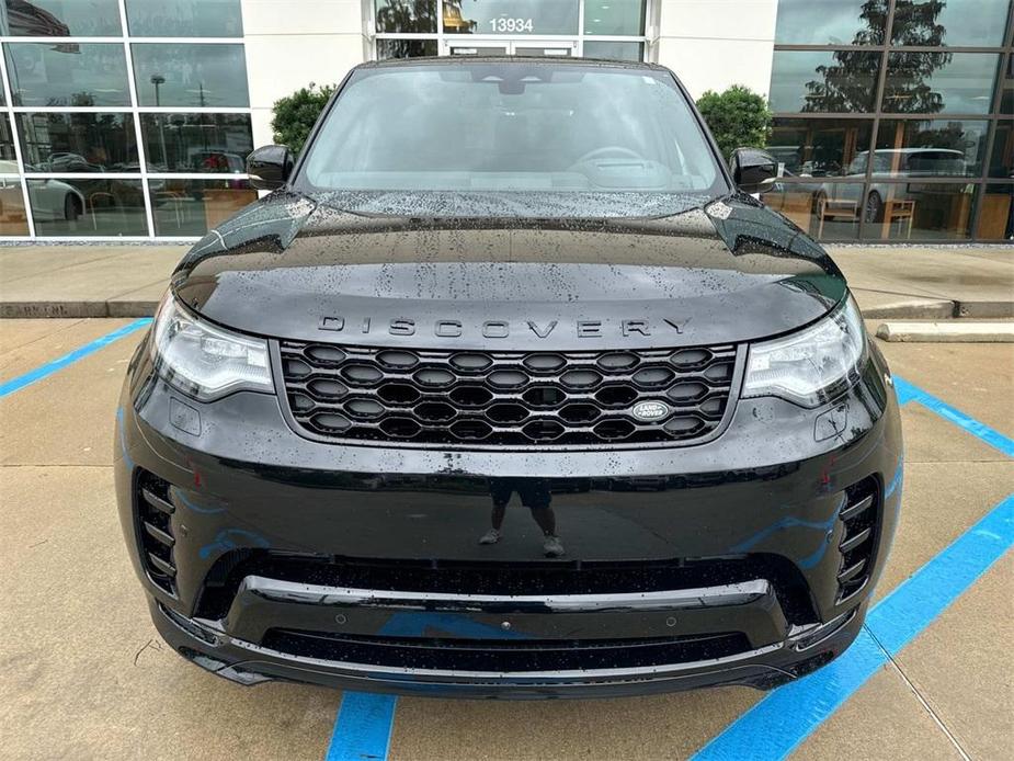 new 2025 Land Rover Discovery car, priced at $76,793