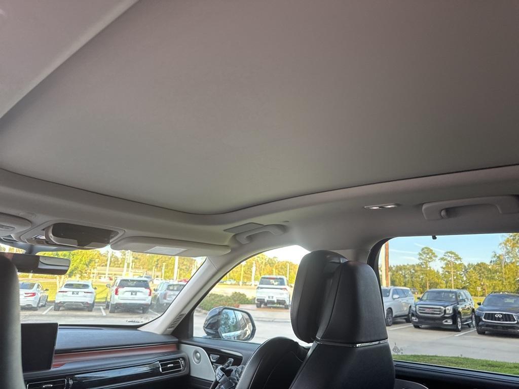 used 2021 Lincoln Aviator car, priced at $36,371