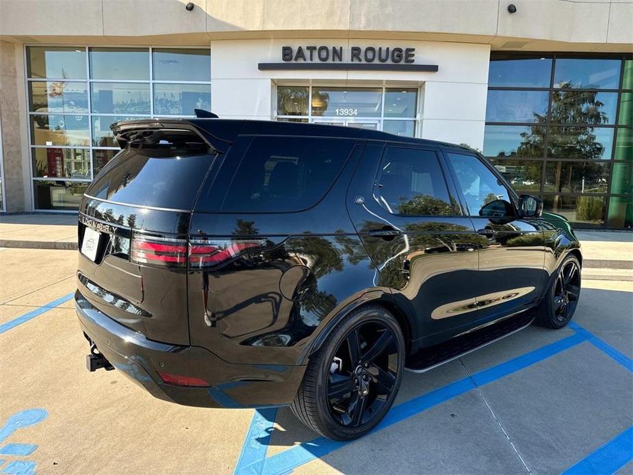 new 2025 Land Rover Discovery car, priced at $84,138