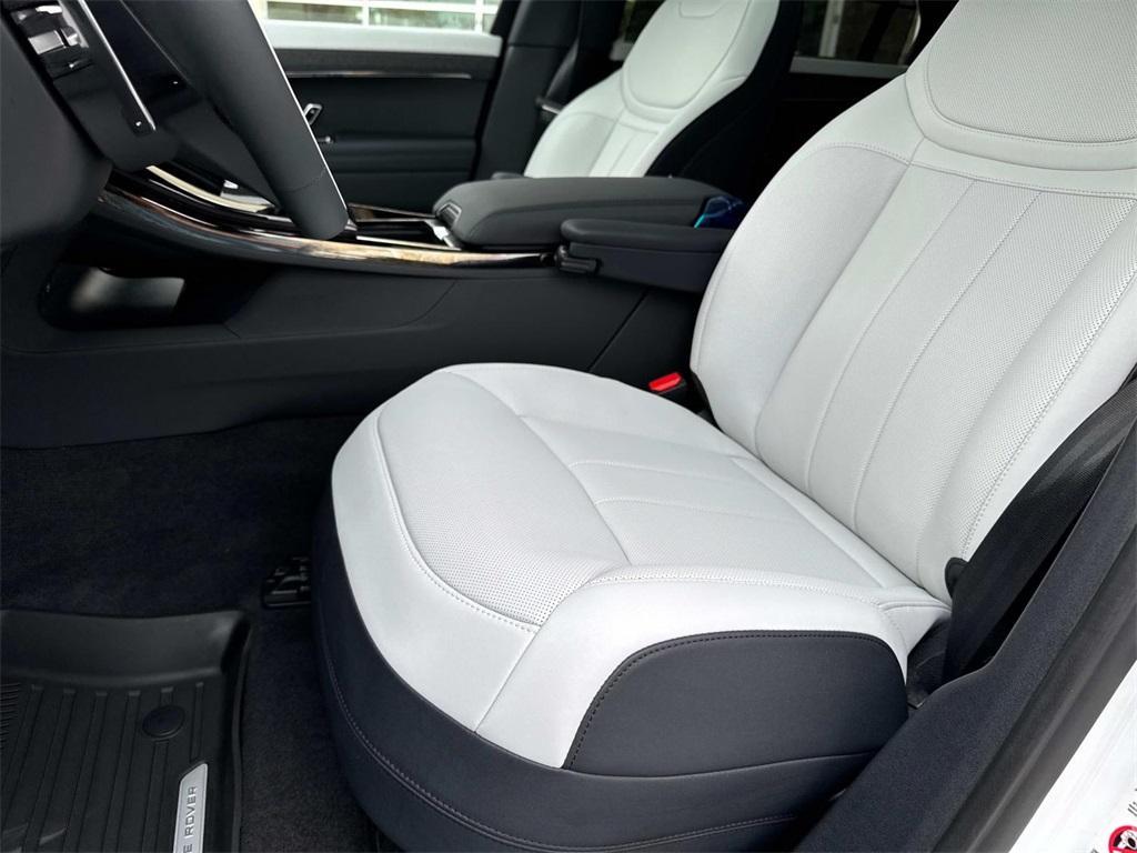 new 2025 Land Rover Range Rover Sport car, priced at $129,305