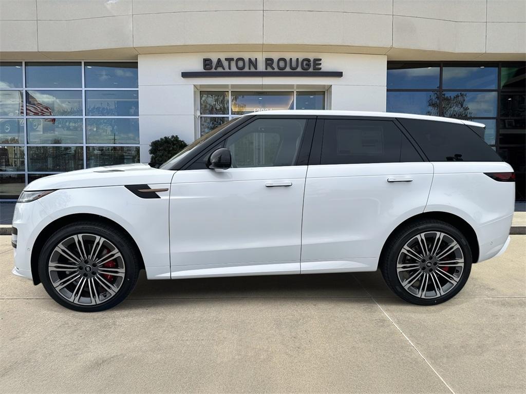 new 2025 Land Rover Range Rover Sport car, priced at $129,305