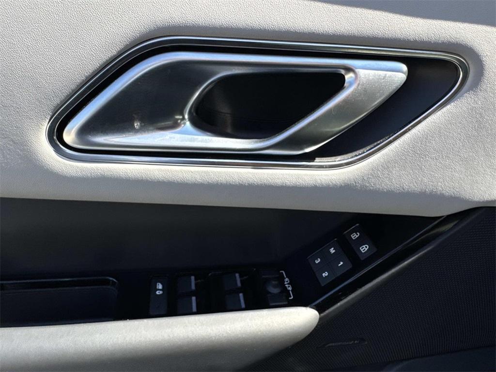 used 2025 Land Rover Range Rover Velar car, priced at $65,688