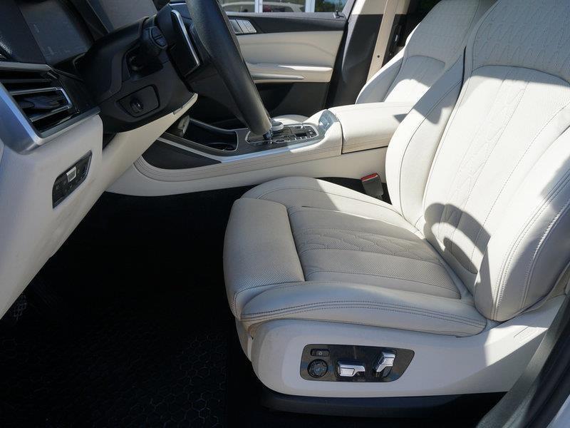 used 2022 BMW X7 car, priced at $50,990