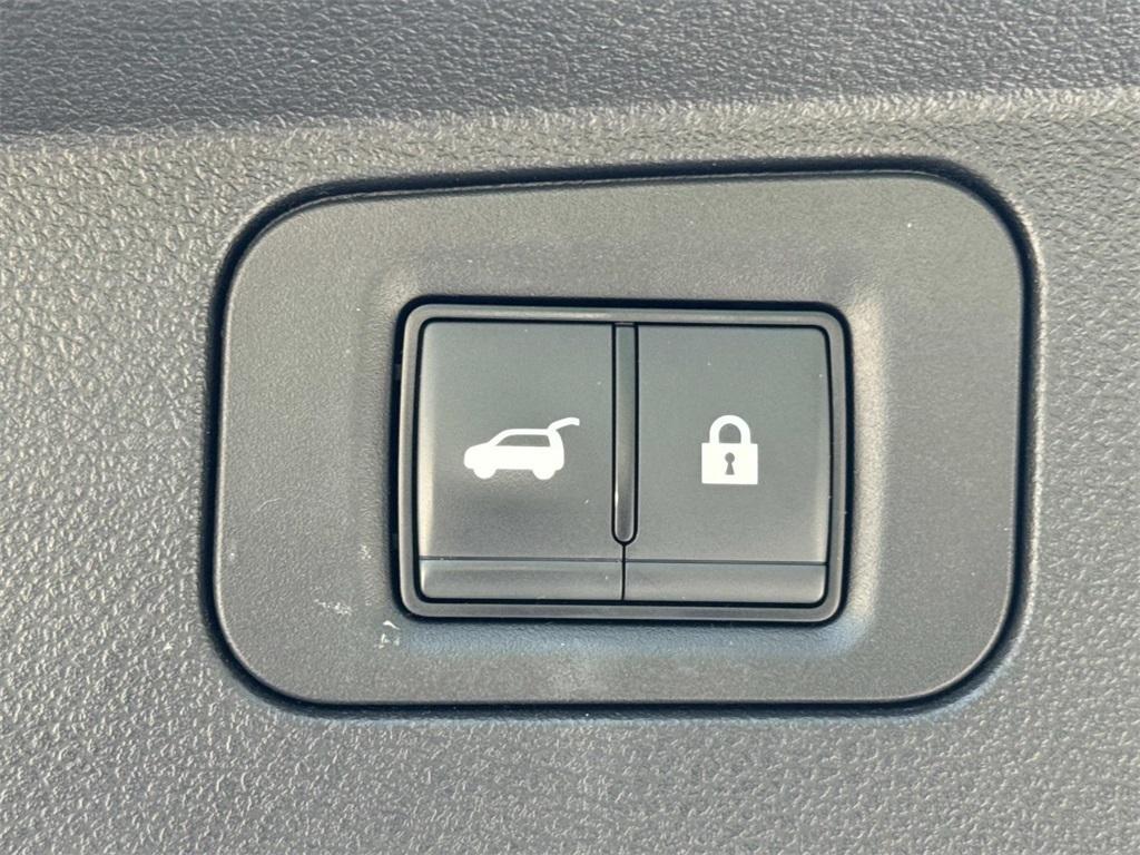 used 2025 INFINITI QX80 car, priced at $90,862