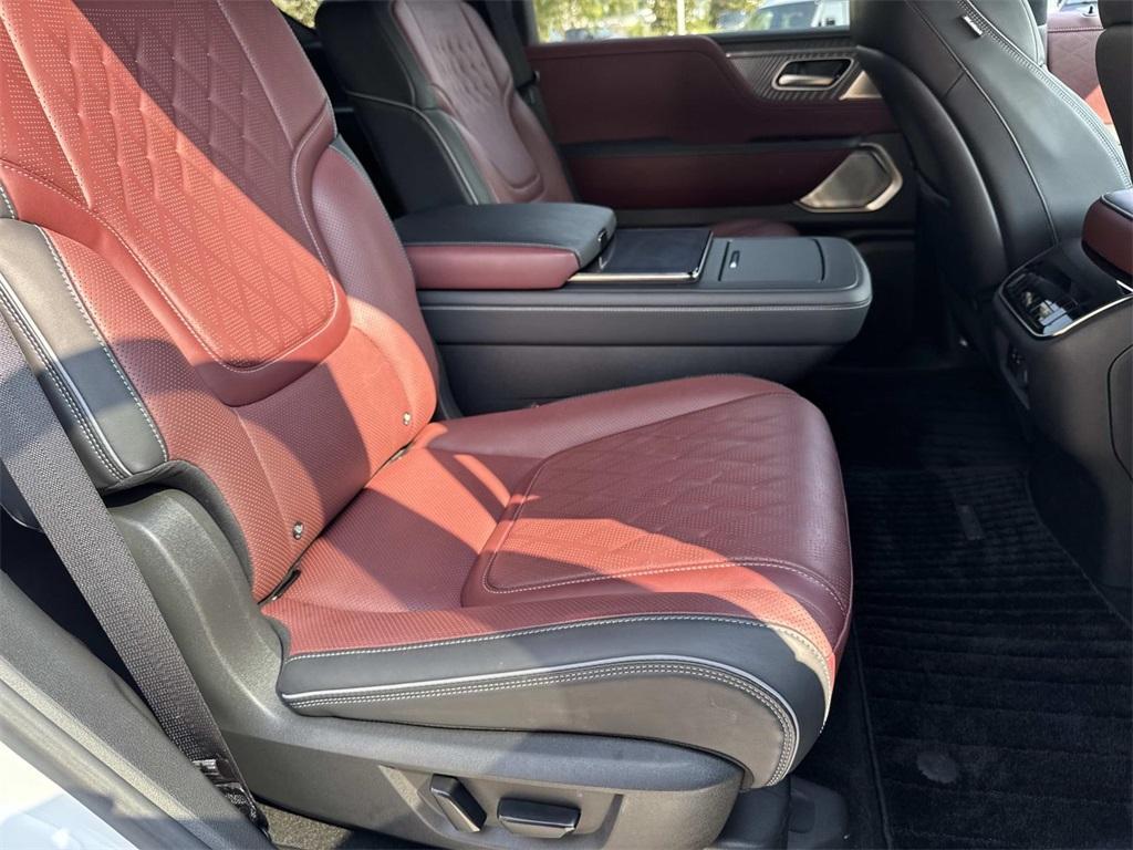 used 2025 INFINITI QX80 car, priced at $90,862