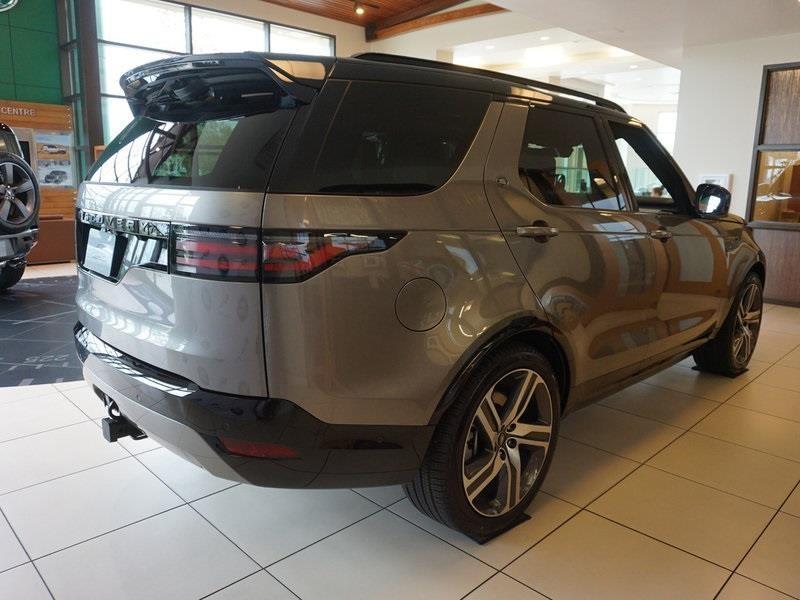 new 2024 Land Rover Discovery car, priced at $81,398