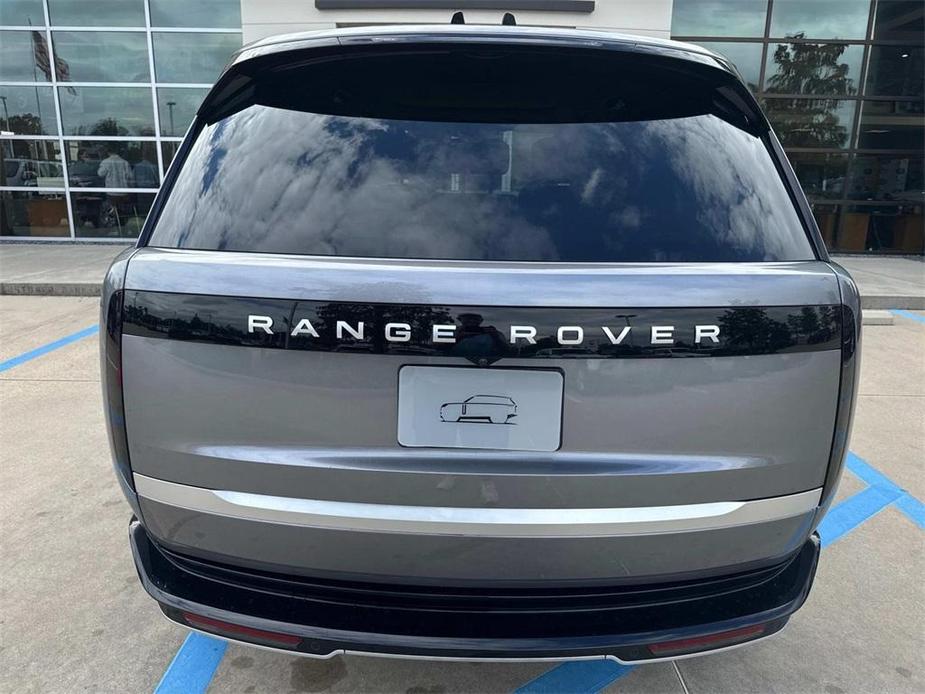 new 2025 Land Rover Range Rover car, priced at $154,040