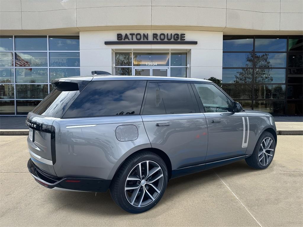 new 2025 Land Rover Range Rover car, priced at $154,040