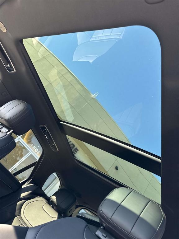 new 2025 Land Rover Range Rover Sport car, priced at $94,190