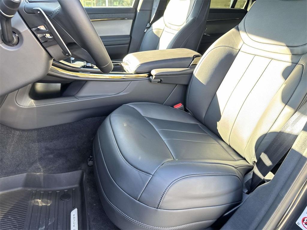 new 2025 Land Rover Range Rover Sport car, priced at $94,190