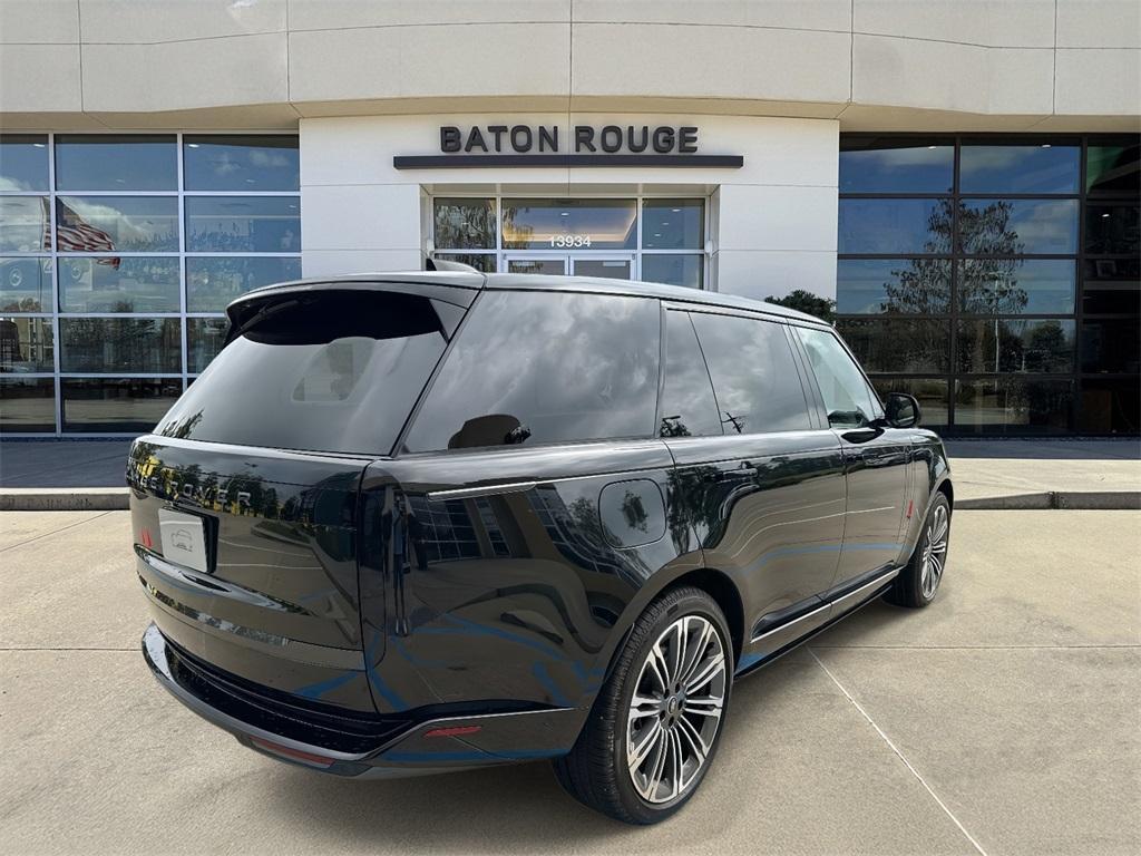 new 2025 Land Rover Range Rover car, priced at $153,160