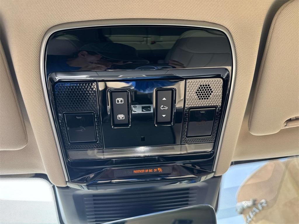 used 2023 Land Rover Range Rover car, priced at $96,888