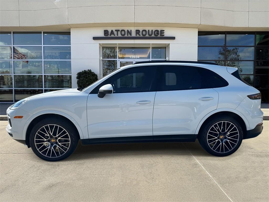 used 2019 Porsche Cayenne car, priced at $34,490