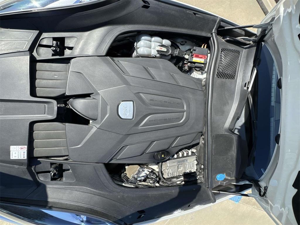 used 2019 Porsche Cayenne car, priced at $34,490
