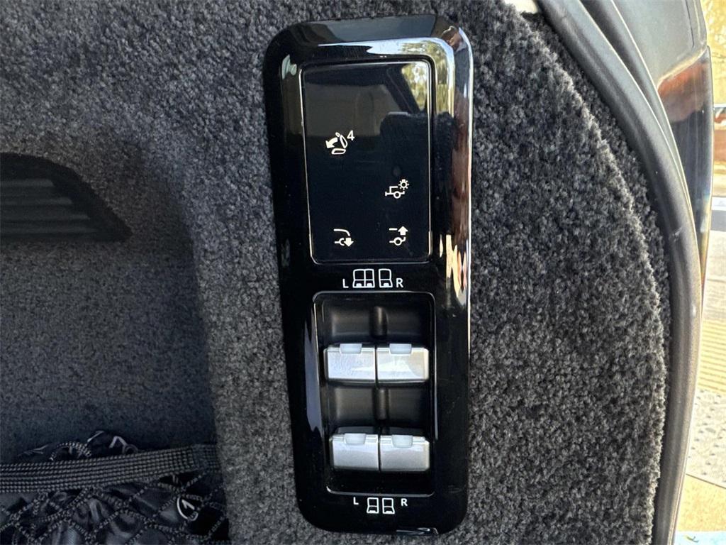 used 2023 Land Rover Range Rover car, priced at $95,488