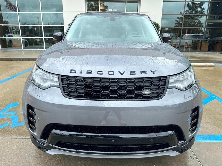 new 2025 Land Rover Discovery car, priced at $83,988