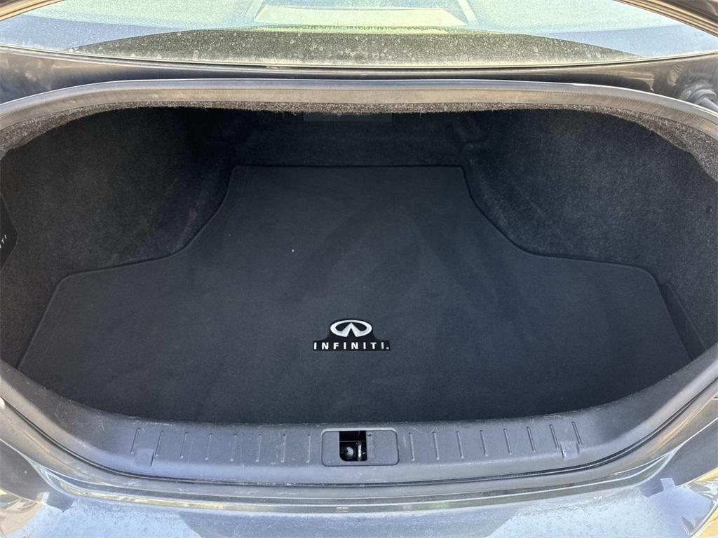 used 2015 INFINITI Q70L car, priced at $15,480