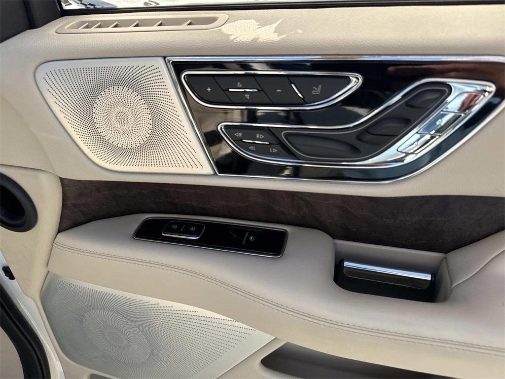 used 2021 Lincoln Navigator car, priced at $45,780