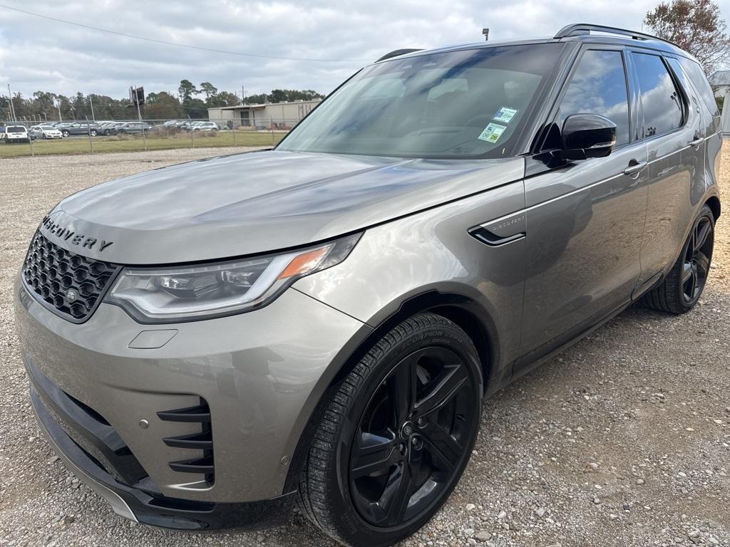 used 2024 Land Rover Discovery car, priced at $59,187