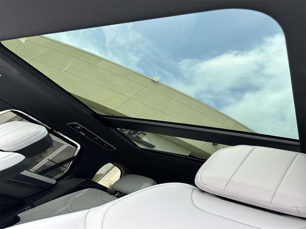 new 2025 Land Rover Range Rover Sport car, priced at $126,180