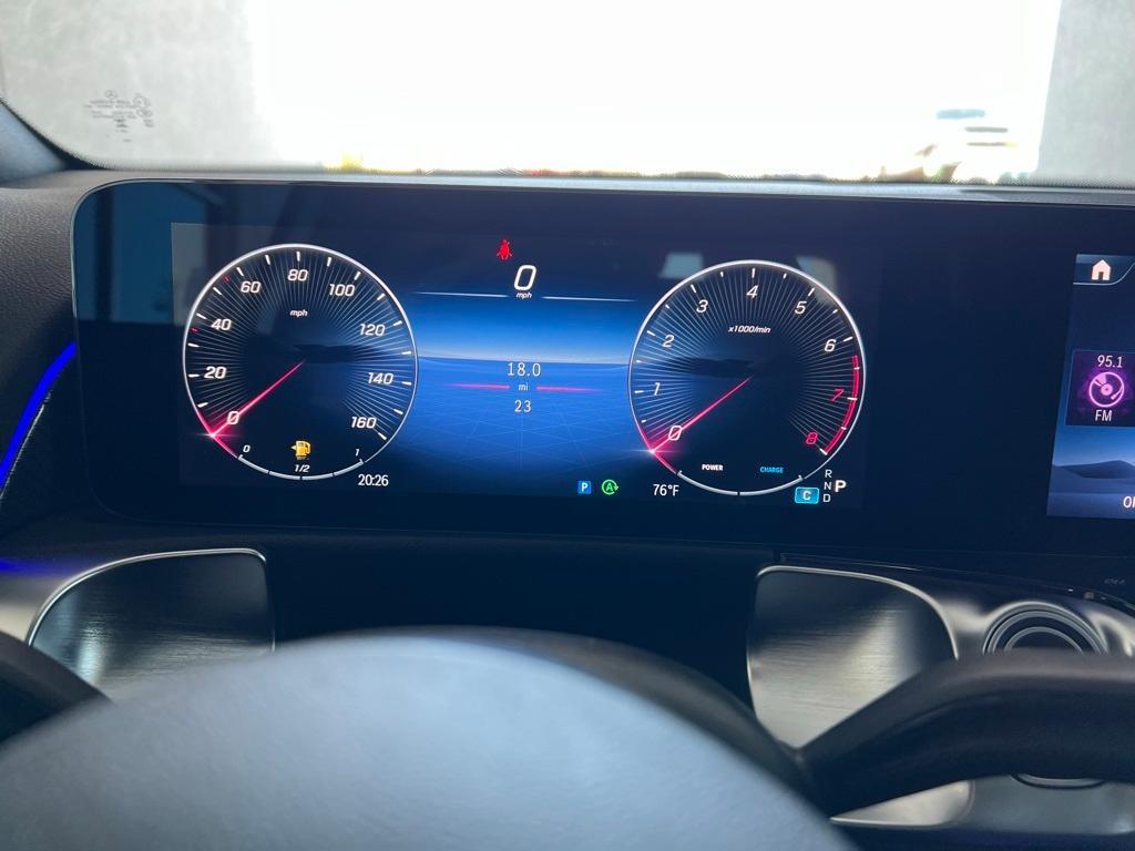 new 2025 Mercedes-Benz GLB 250 car, priced at $55,860