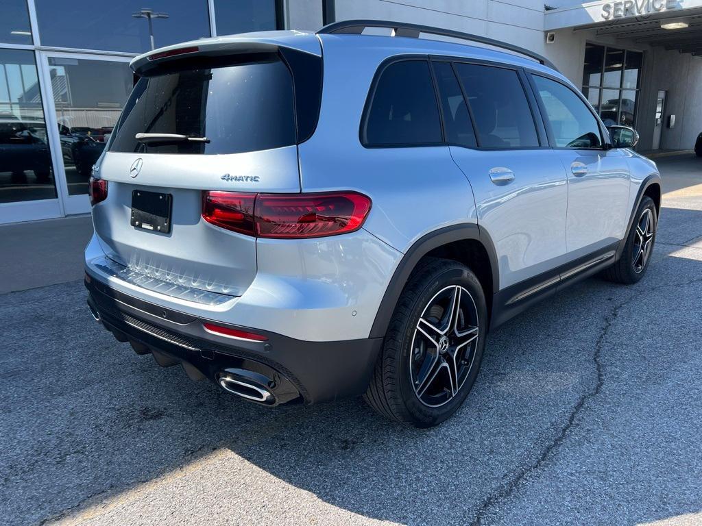 new 2025 Mercedes-Benz GLB 250 car, priced at $55,860