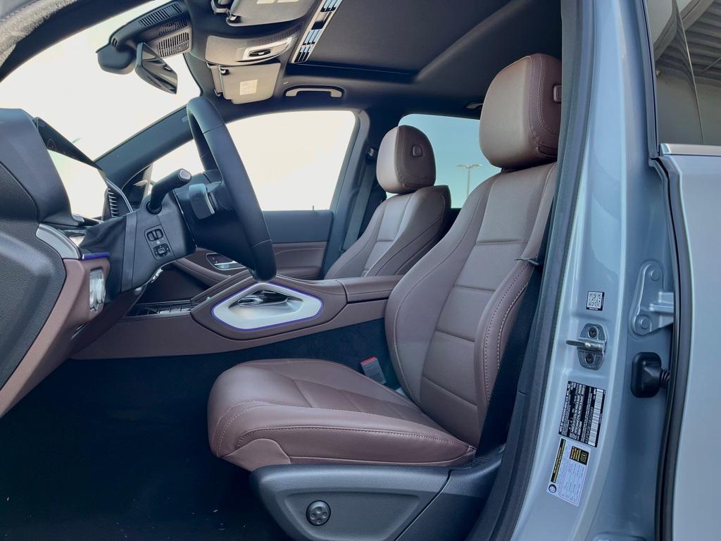 used 2025 Mercedes-Benz GLE 450e car, priced at $70,500