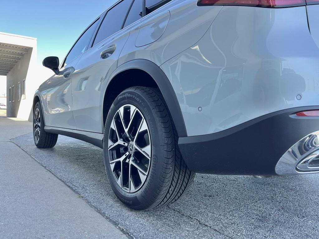 new 2025 Mercedes-Benz GLC 350e car, priced at $68,965