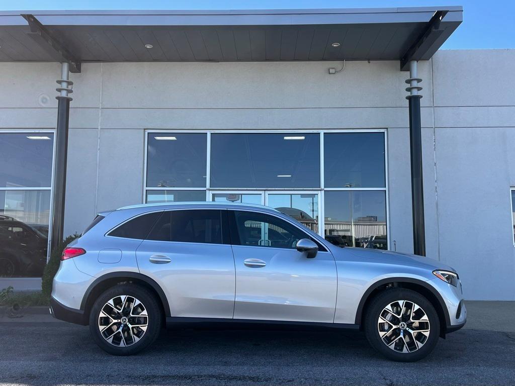 new 2025 Mercedes-Benz GLC 350e car, priced at $68,965