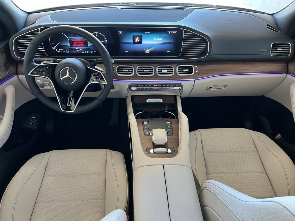 new 2025 Mercedes-Benz GLS 450 car, priced at $91,775