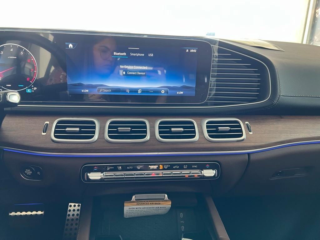new 2025 Mercedes-Benz GLS 450 car, priced at $96,760