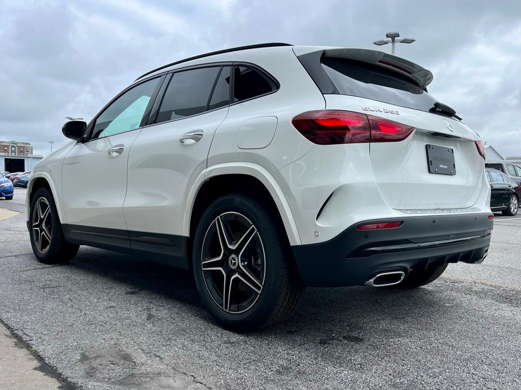 new 2025 Mercedes-Benz GLA 250 car, priced at $52,235