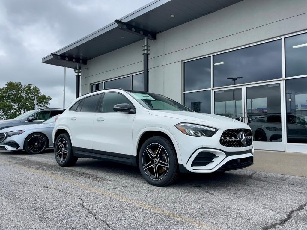 new 2025 Mercedes-Benz GLA 250 car, priced at $52,235