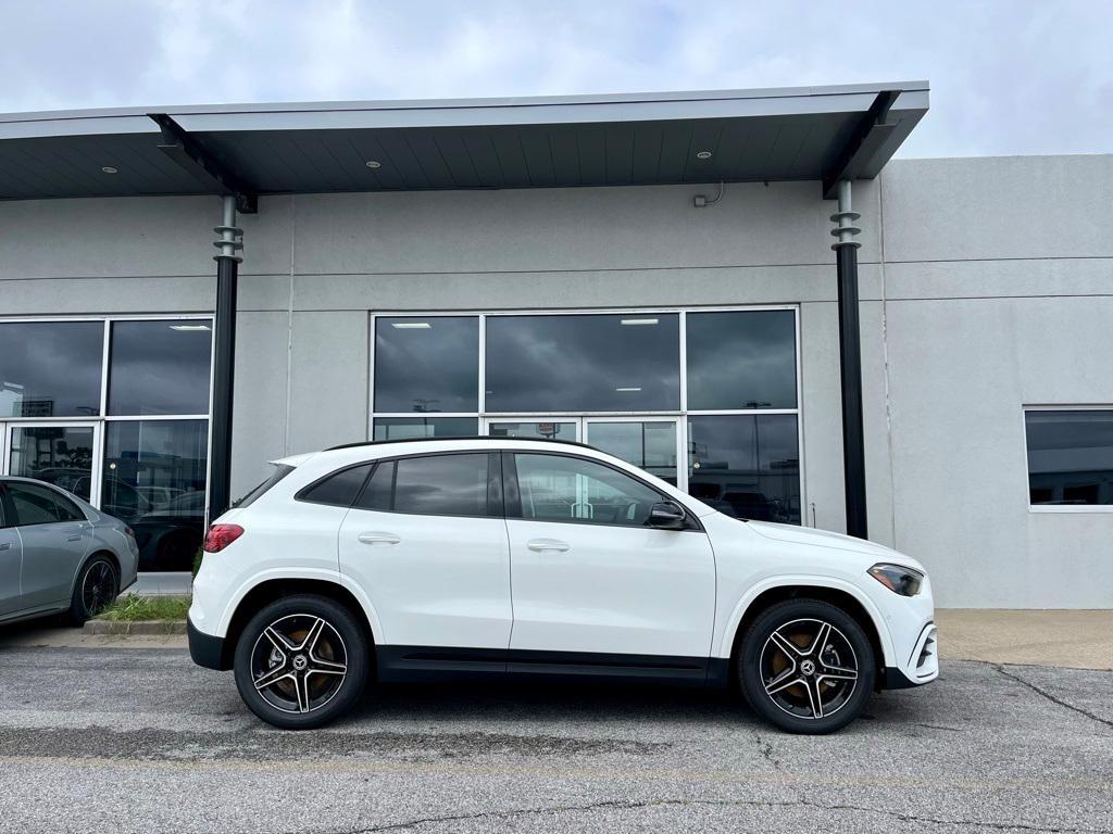 new 2025 Mercedes-Benz GLA 250 car, priced at $52,235