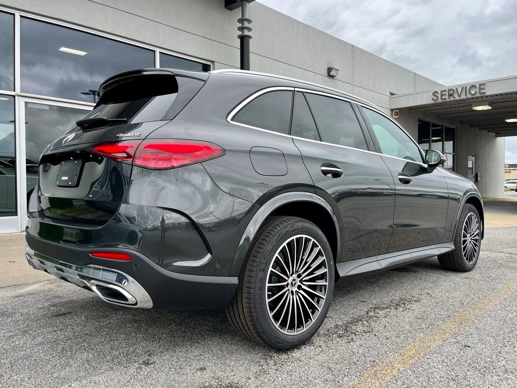 new 2025 Mercedes-Benz GLC 300 car, priced at $62,805