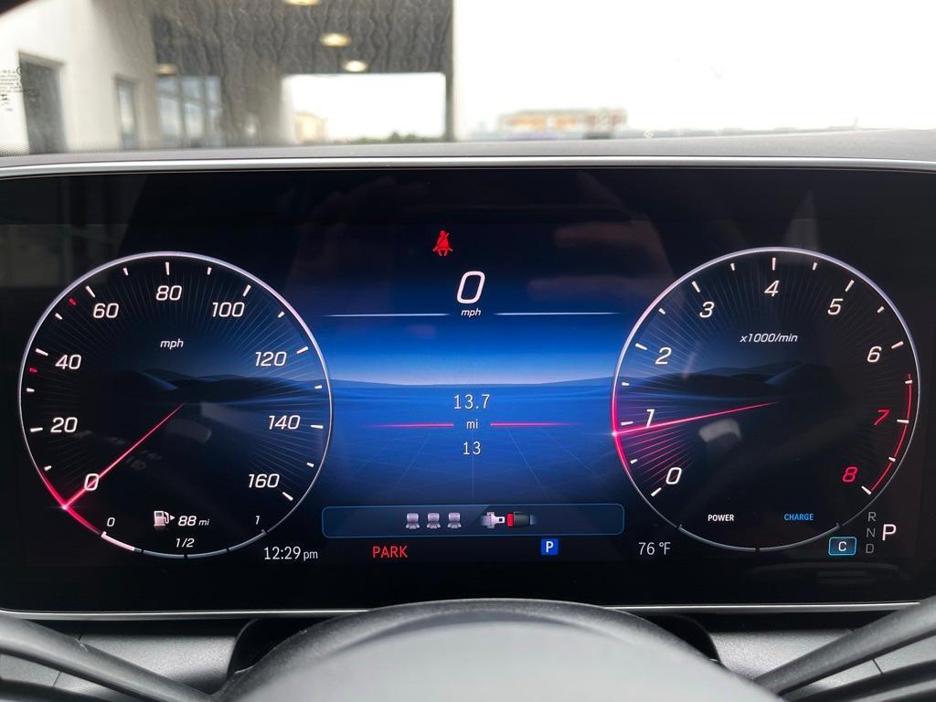 new 2025 Mercedes-Benz GLC 300 car, priced at $62,805