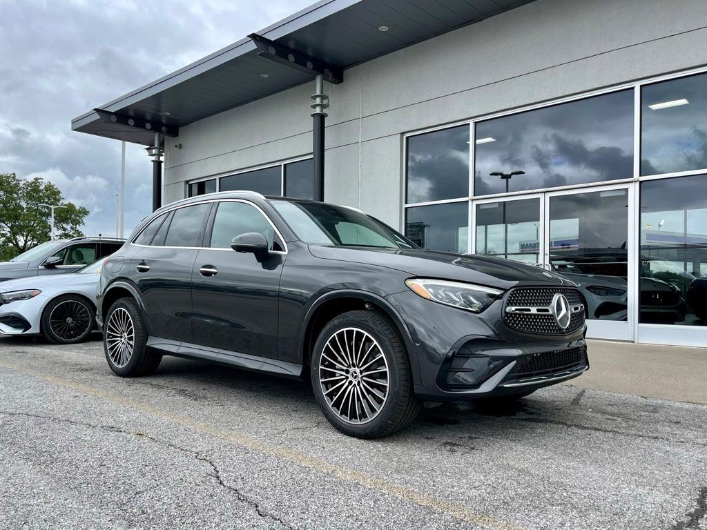 new 2025 Mercedes-Benz GLC 300 car, priced at $62,805