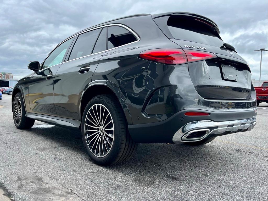 new 2025 Mercedes-Benz GLC 300 car, priced at $62,805