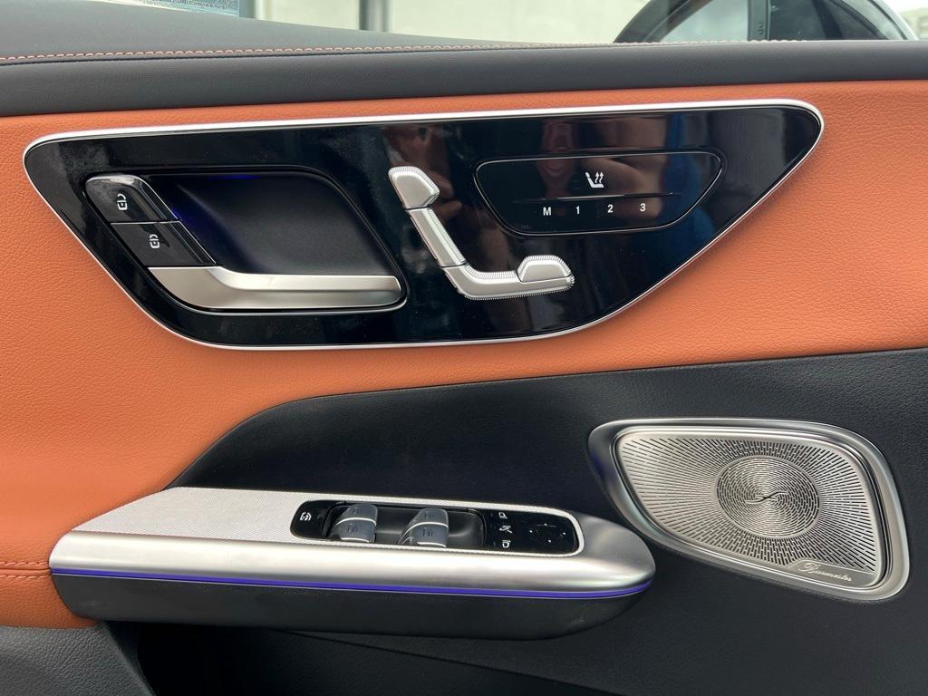 new 2025 Mercedes-Benz GLC 350e car, priced at $69,485