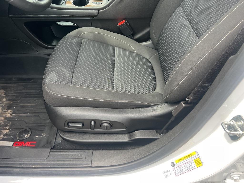 used 2023 GMC Acadia car, priced at $33,699