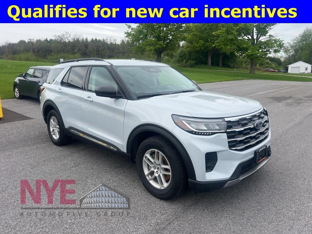 used 2025 Ford Explorer car, priced at $39,135