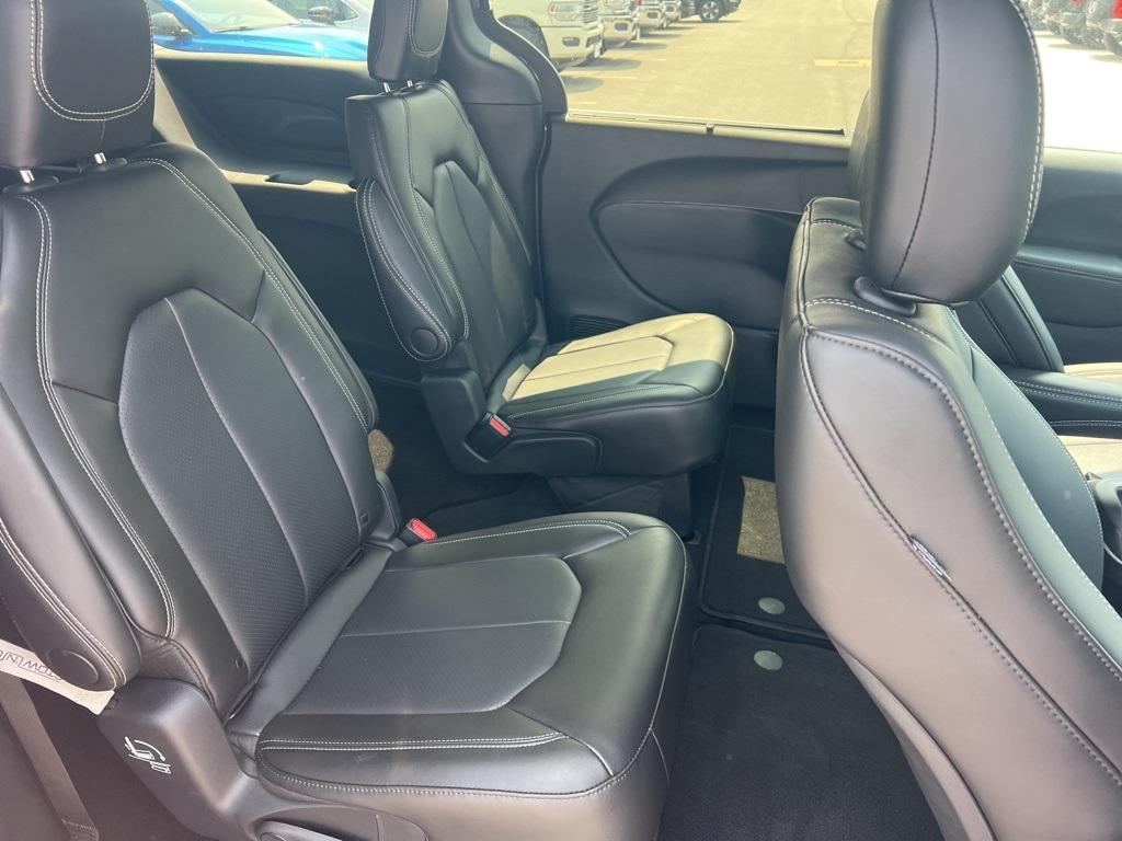 used 2025 Chrysler Pacifica car, priced at $44,745